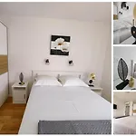 Appartement Nearby & Palace *