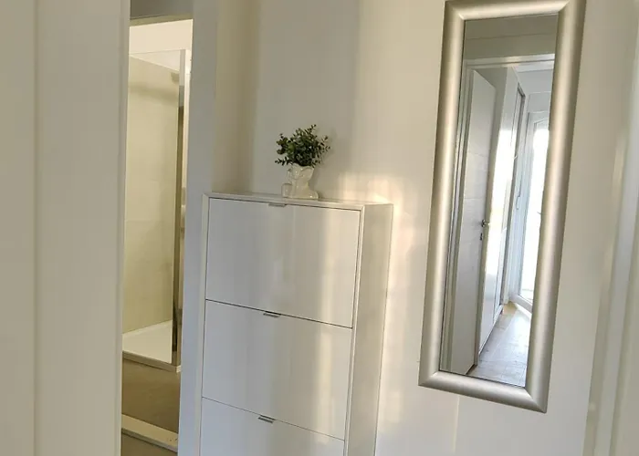 Nearby & Palace Apartamento